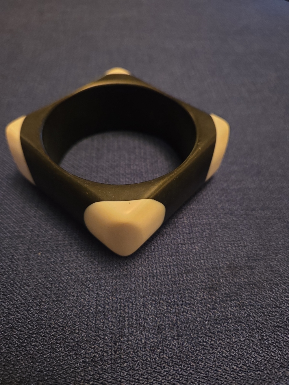 Chunky Black & White Resin Bangle Bracelet | Modernist Geometric Statement Cuff